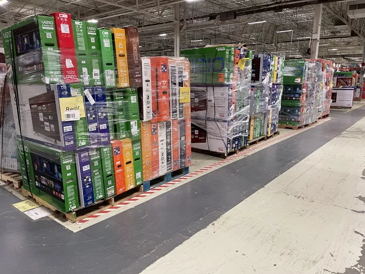 Buy Box Truck 12 Pallets 99 Pcs - LED/LCD TVs - Refurbished - Samsung, VIZIO, Element Electronics, Sony Buy Box Truck 12 Pallets 99 Pcs - LED/LCD TVs - Refurbished - Samsung, VIZIO, Element Electronics, Sony